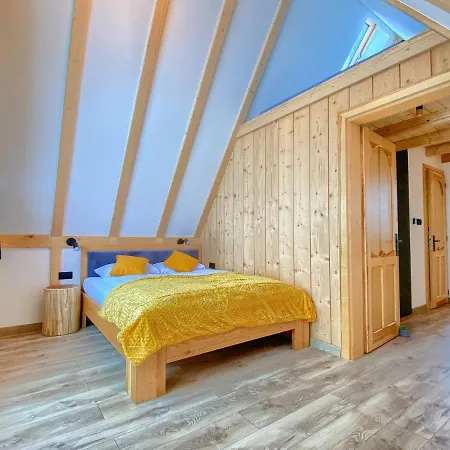 Alpesi faház Tatrzanska Panorama Z Jacuzzi *